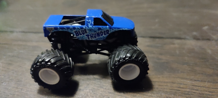 Blue Thunder (V1) 2 of 2