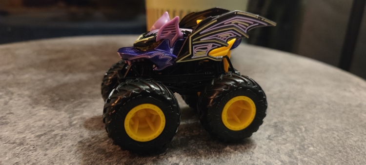 Hot Wheels: Battitude